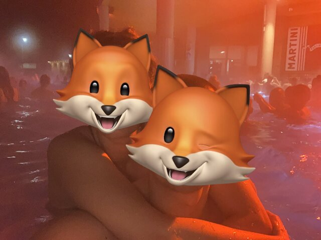 Couple8583