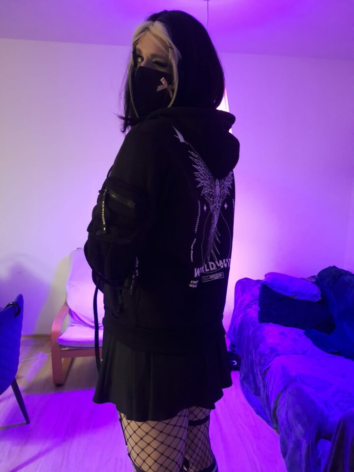 1000022962.jpg - Doxie