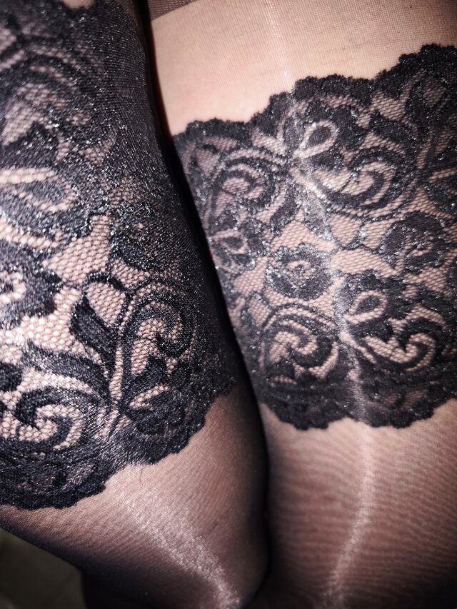 Little_Stocking_Girl