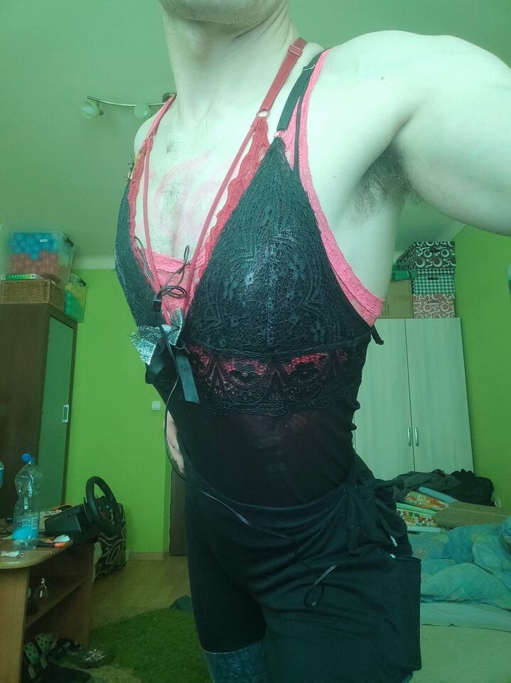 1000018131.jpg - BiSlaveBitch