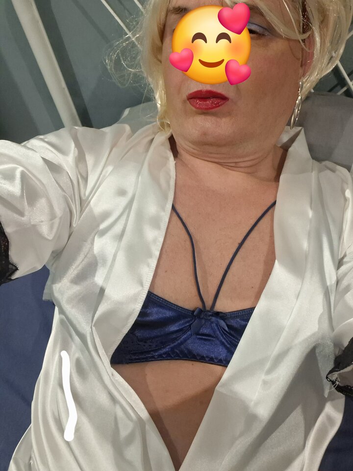 20251220_204721.jpg - Kamila45cross