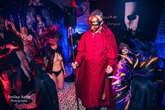 Eyes Wide shut - @Lacrimadisangue