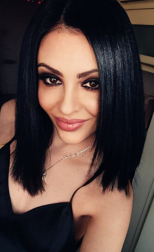 IMG-2f7c943cdbfb1a334550cd011c166dc9-V.jpg - Starscouples