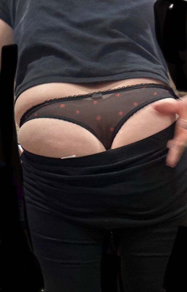 😘co sądzicie o moim tyłeczku😘 - Myszka3211112