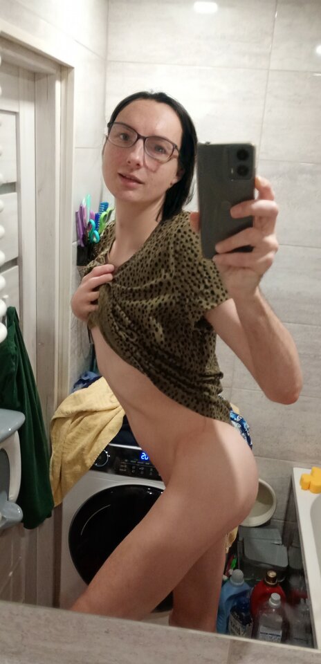 1000004932.jpg - PieknaMadziaXXX