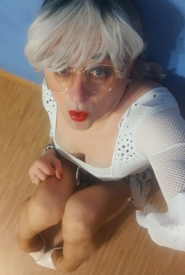 4 (4).jpg - NatalieMelody