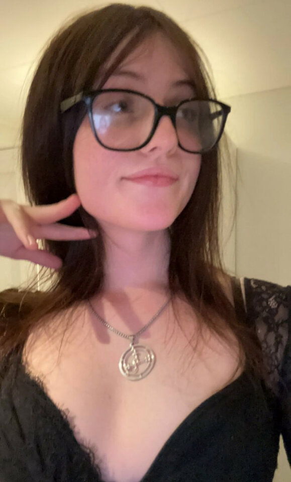 kto zaleje trans mamusie - On27zs