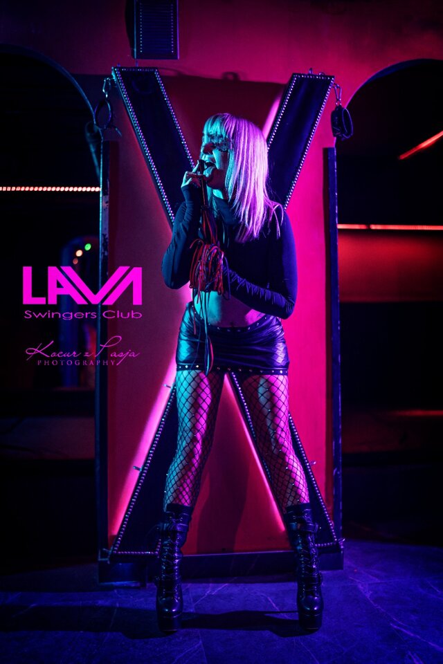 1000021408.jpg - JedenPlusDwaRownaSieCztery