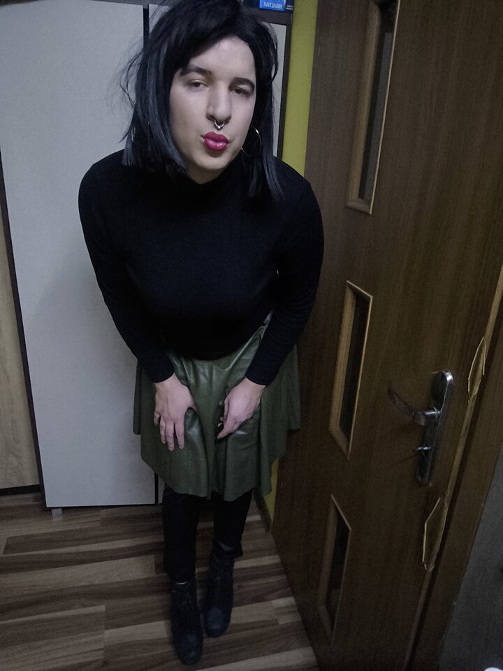 1000017217.jpg - Adriennecross