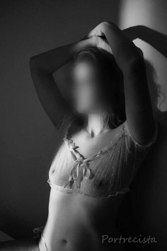 W blednącym blasku świateł - Full_Freedom_Couple