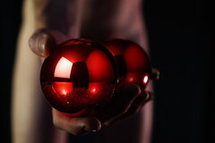 Pomożesz mi z bombkami?