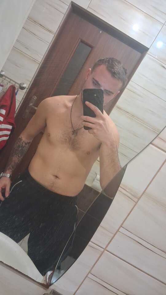 Snapchat-1807980483.jpg - 1999Mac