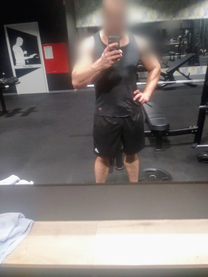 Point Blur_Dec272025_174115.jpg - LukaszV40