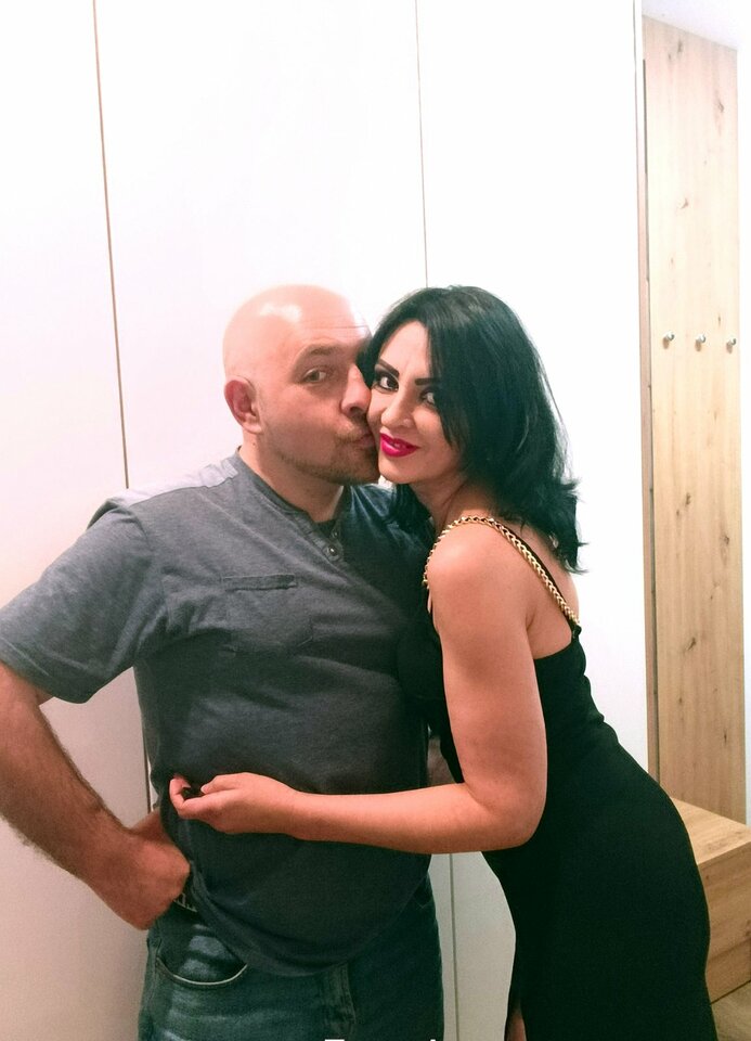 IMG-00c23e8feed3294b6c81deceb1e8877b-V.jpg - Starscouples