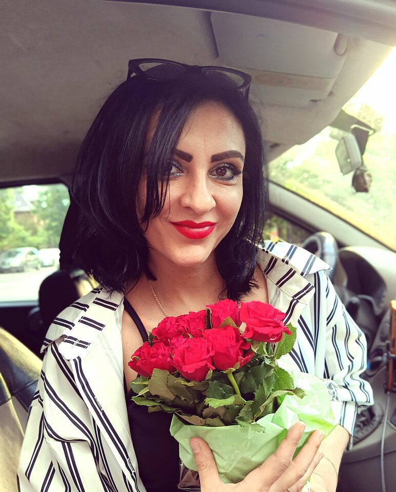 IMG-aaebadde8dc62e26432b15a0b08b65e5-V.jpg - Starscouples