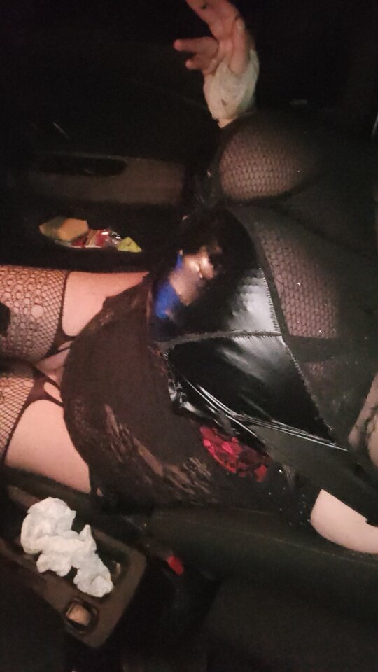 1000151370.jpg - paulstarkface