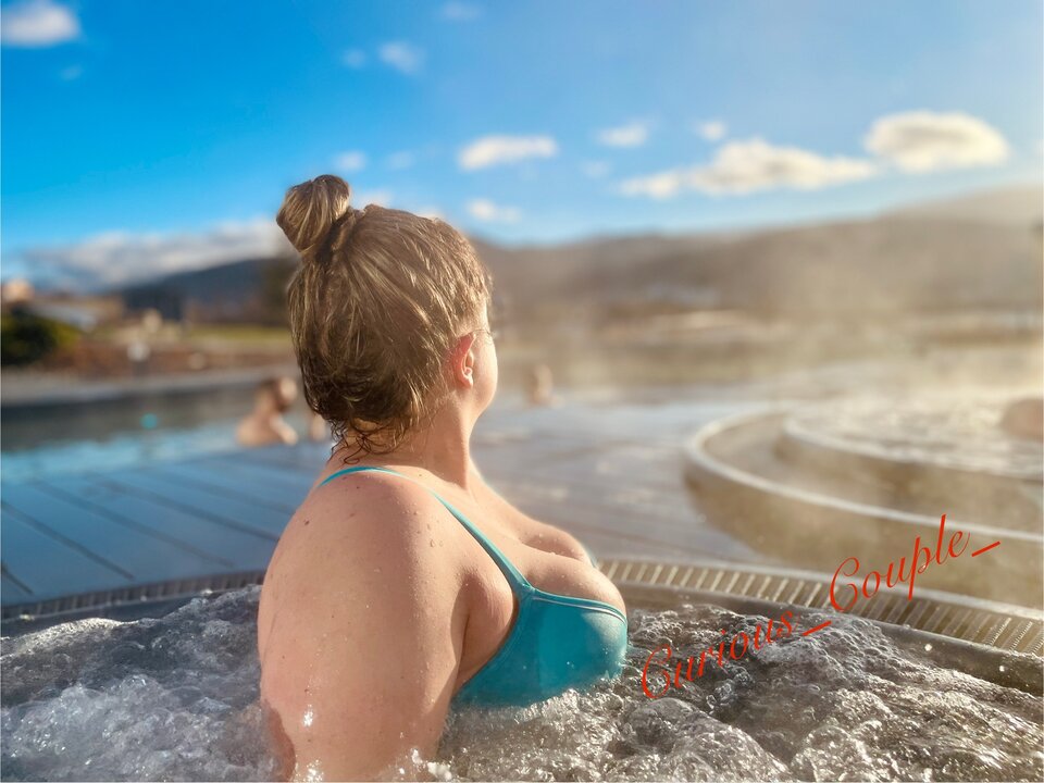 IMG_1357.jpeg - Curious_Couple_