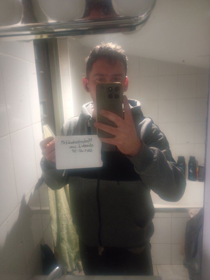 1000001010.jpg - Mlodyseksoholik69