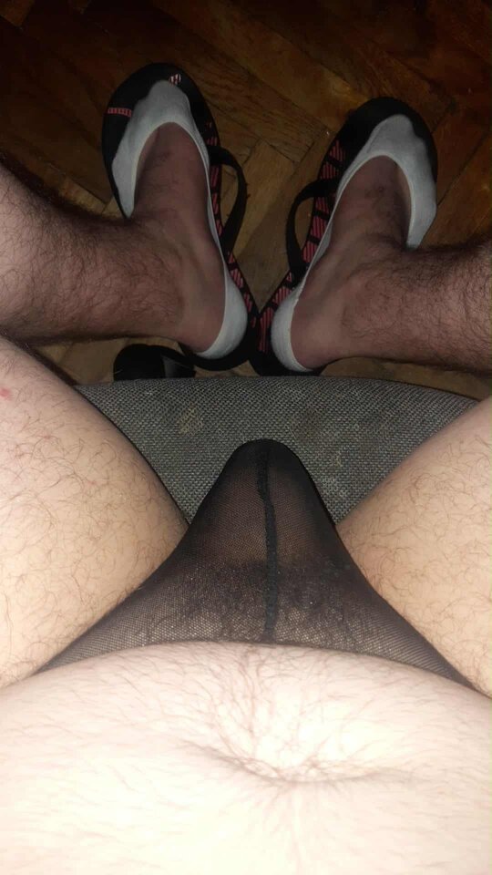 rouldlXQ.jpg - hairyANDhairy