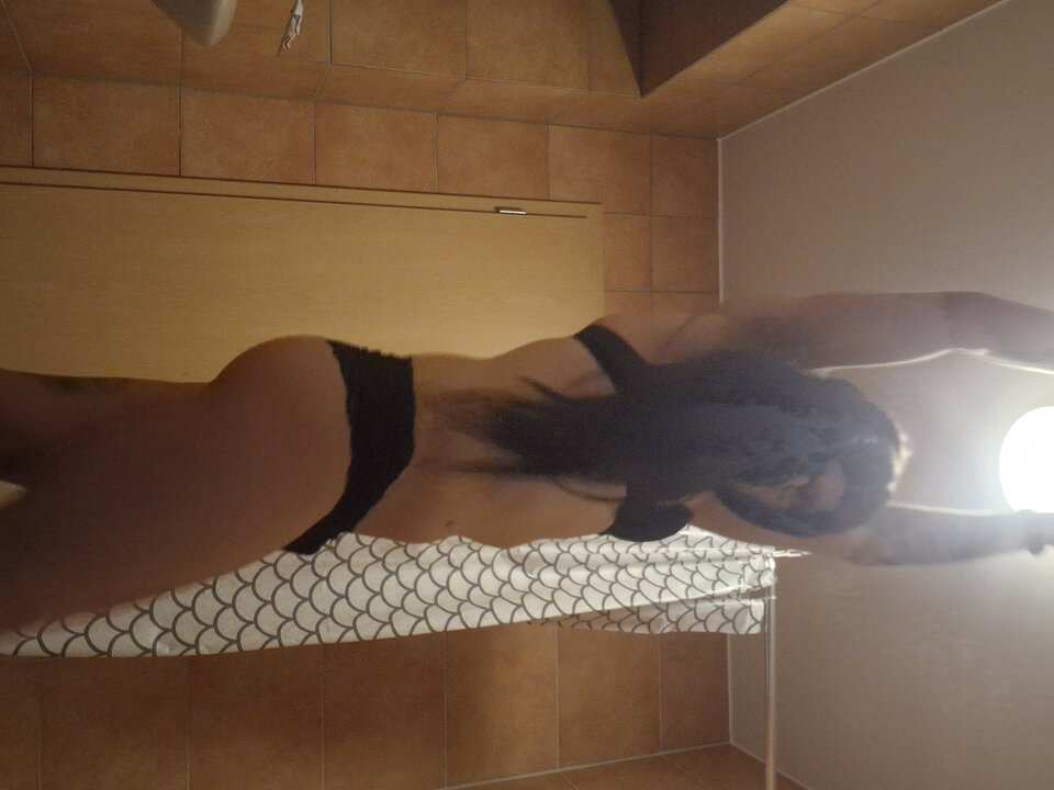 20251224_185655.jpg - SexWorkerkaTS