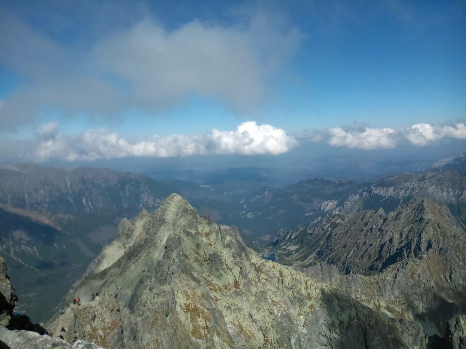 1000008140.jpg - Raztozamauo