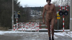 SIEWIERZ - przejazd kolejowy 20260102.avi_snapshot_01.42.618.jpg