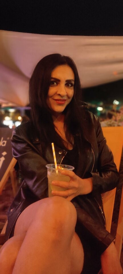 IMG-74ce81cb424e264e91ee73089479fc93-V.jpg - Starscouples