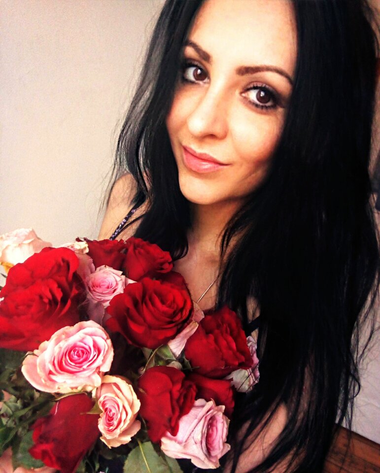 FaceApp_1690476577852.jpg - Starscouples