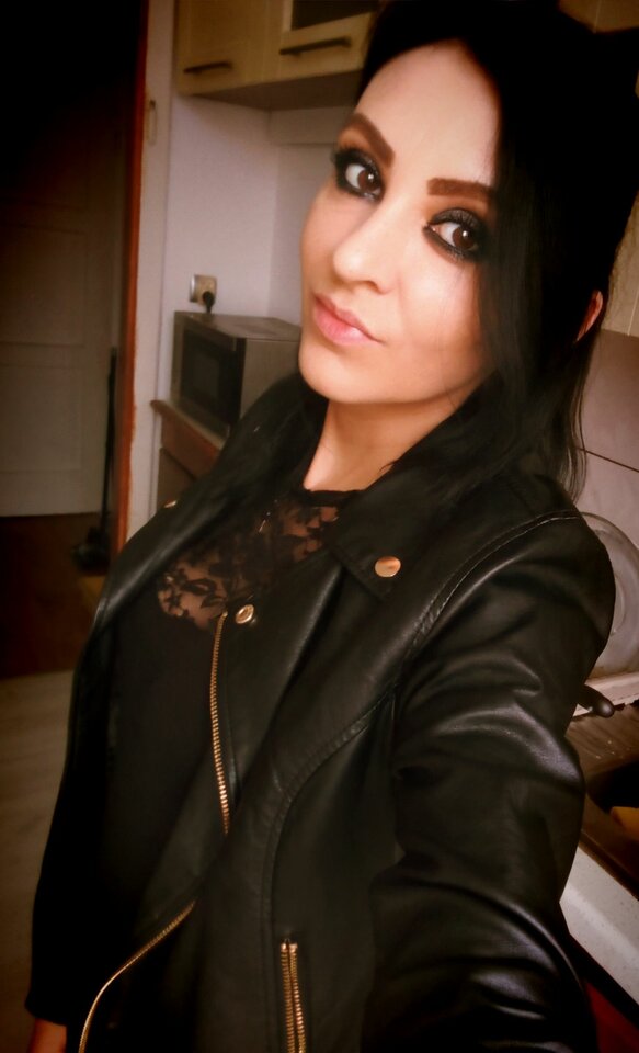 FaceApp_1689254352769.jpg - Starscouples