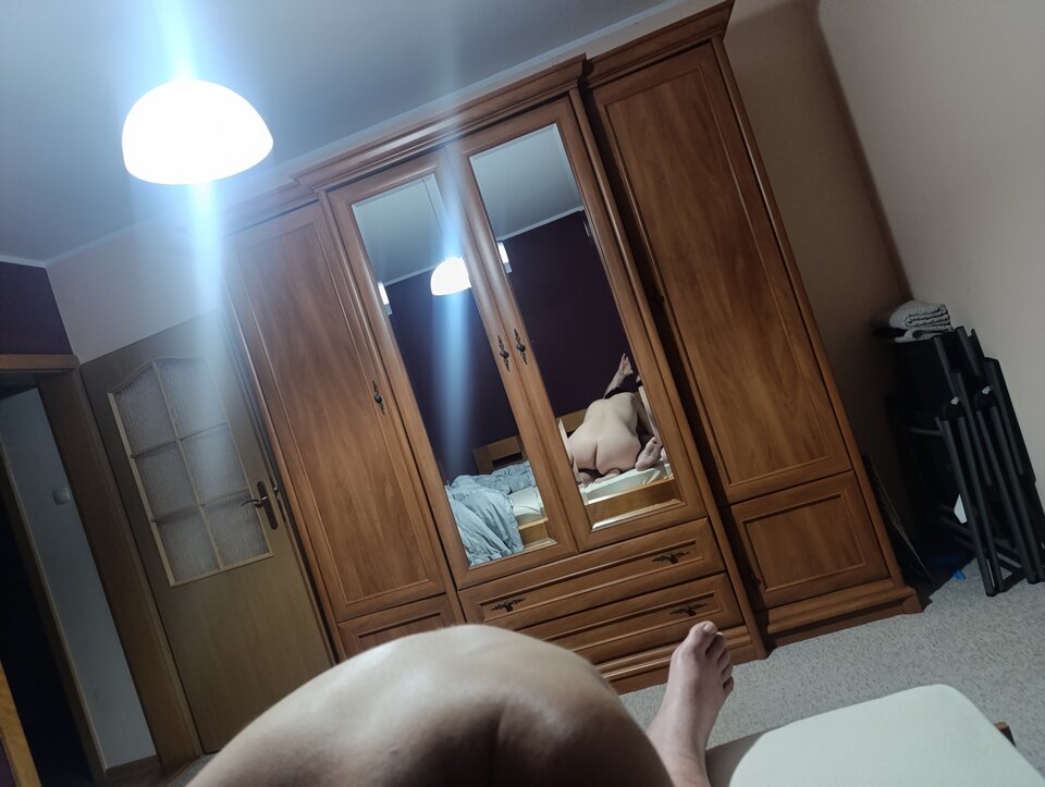 1000008745.jpg - 7273para