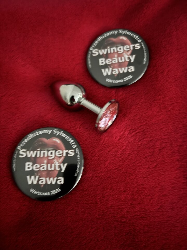 IMG_4116.jpeg - SwingersBeautyWawa