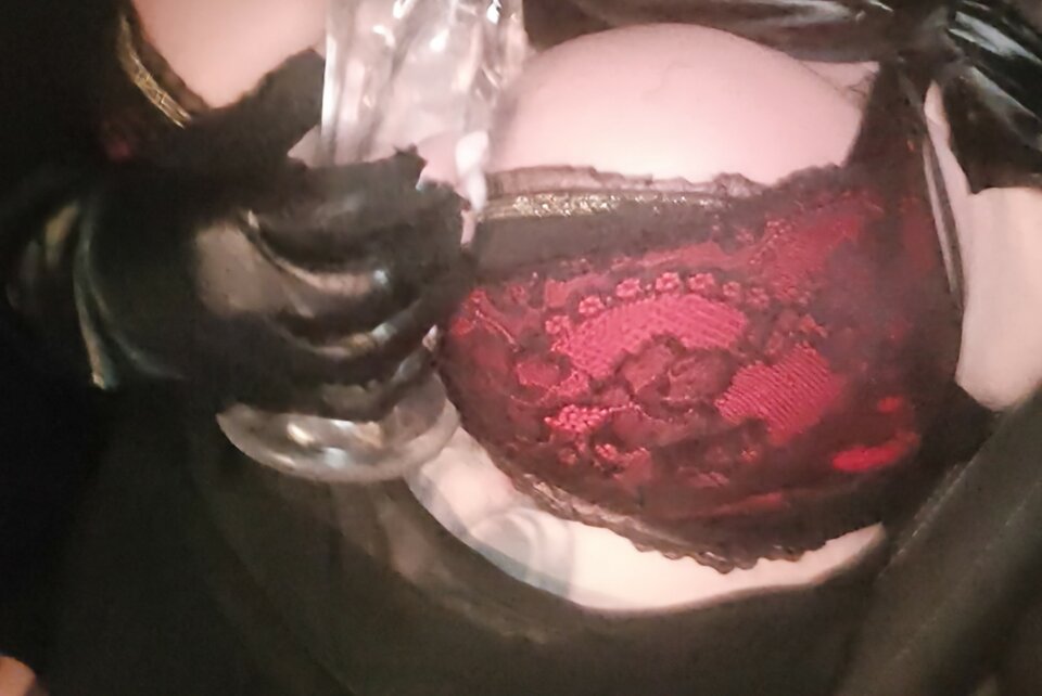 1000152110.jpg - paulstarkface