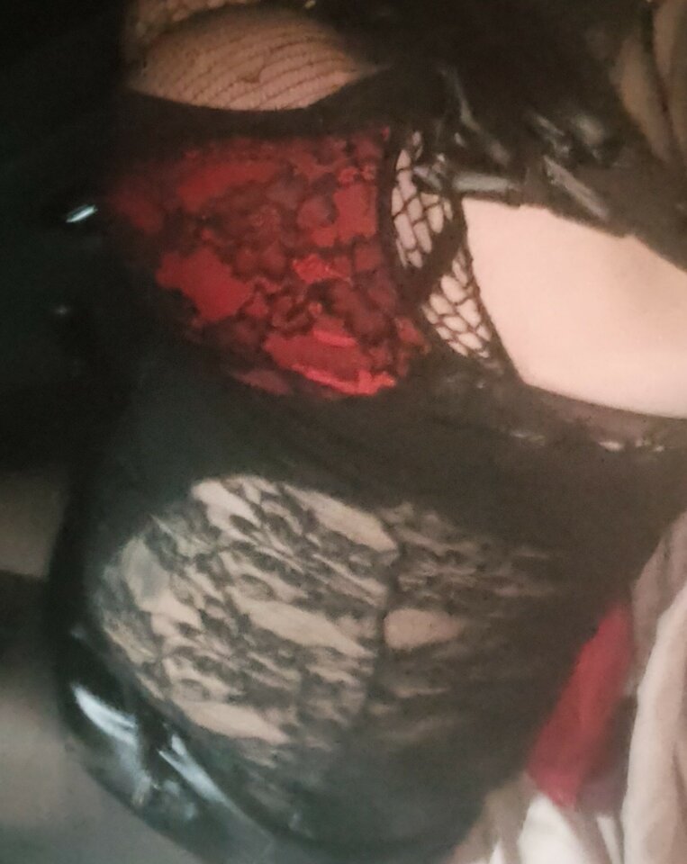 1000151918.jpg - paulstarkface