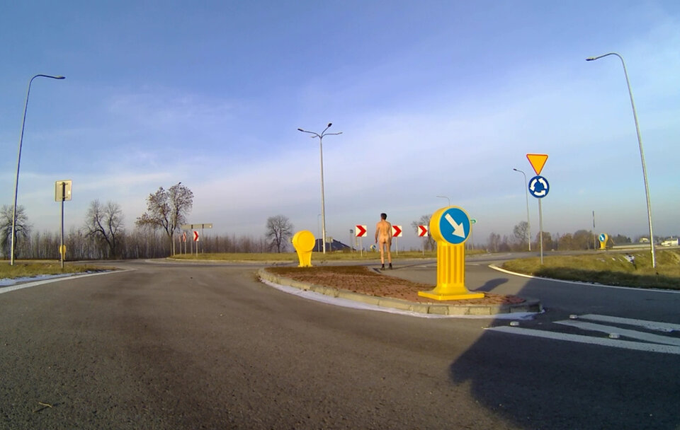 JĘDRZEJÓW - Rondo 20260106_0922.mp4_snapshot_01.39.534.jpg - Krzysztof_cfnm