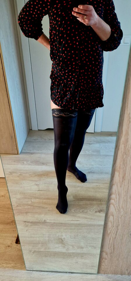 1000035764.jpg - Thongaas