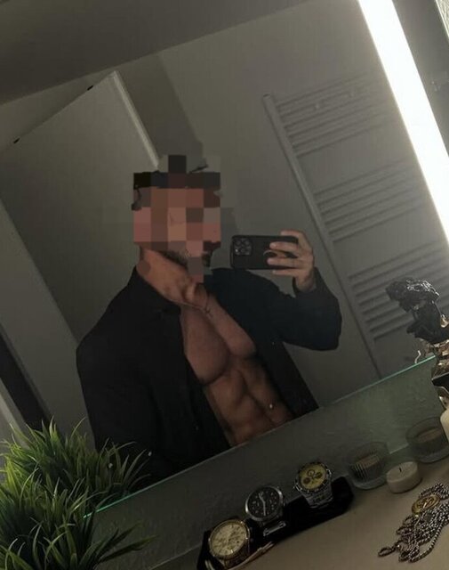 11906.jpg - Davido_79