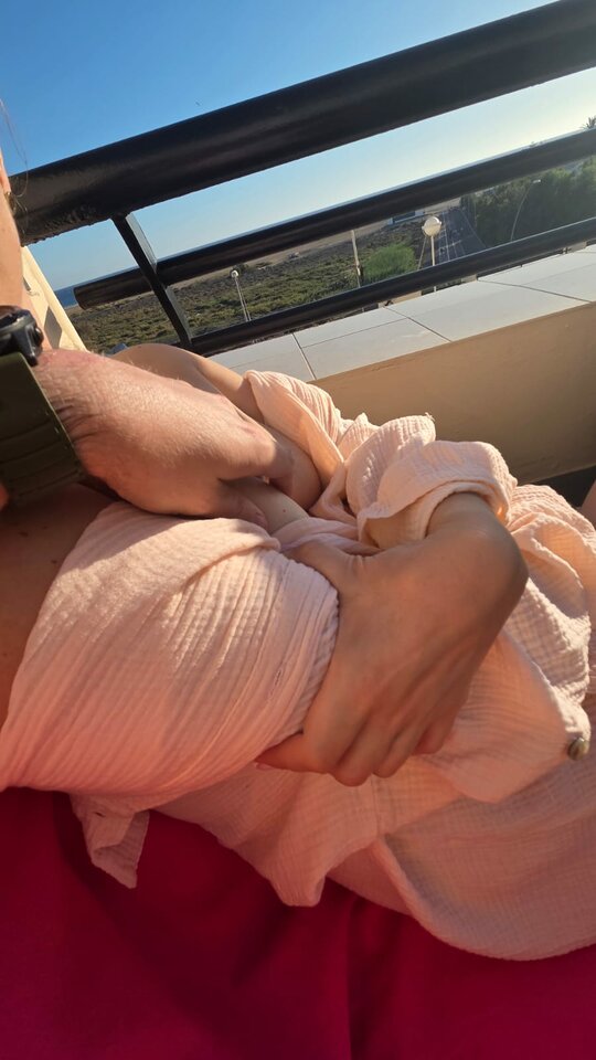 8412.jpg - Honey_Milk