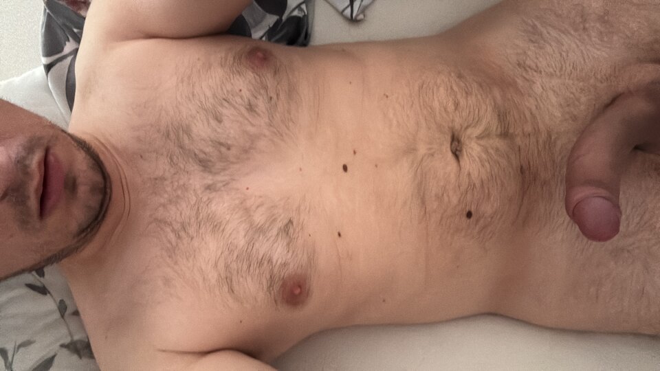 388CE917-C3DC-427E-9EB4-B5766C4A4662.jpeg - KinkyLover99