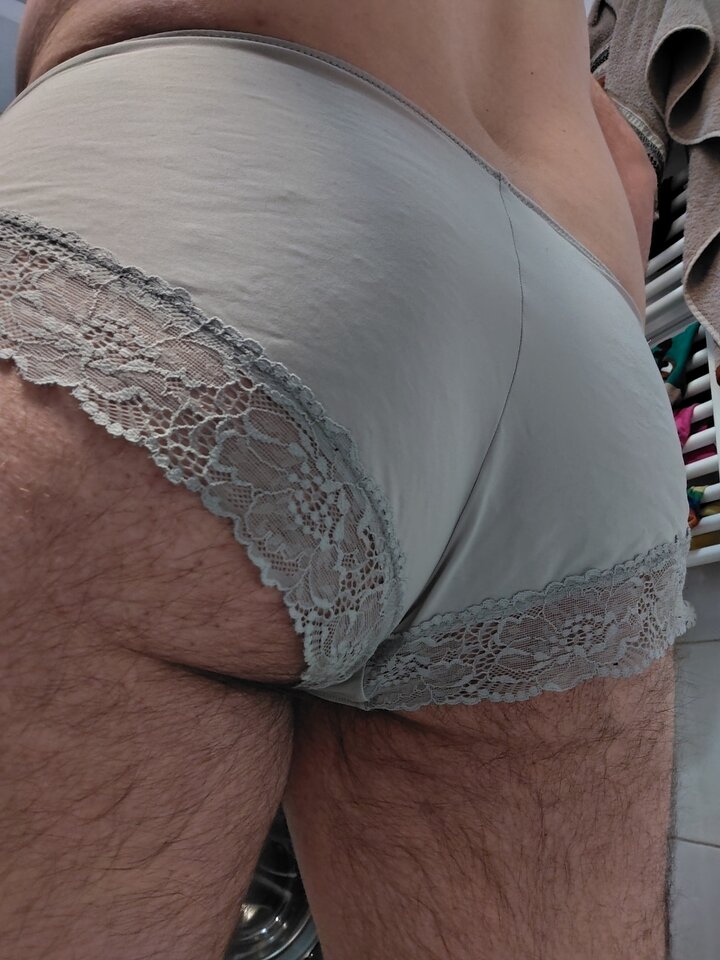 Kolejne majteczki mojej  - Iwexo20