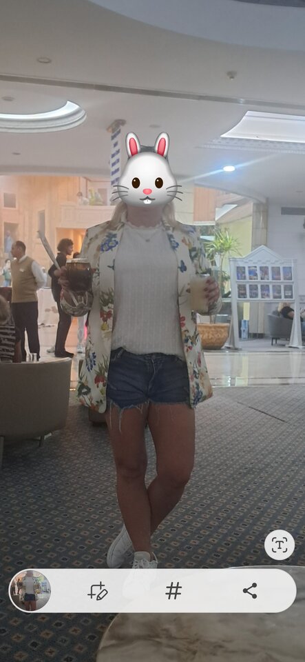 1000056998.jpg - Parka105