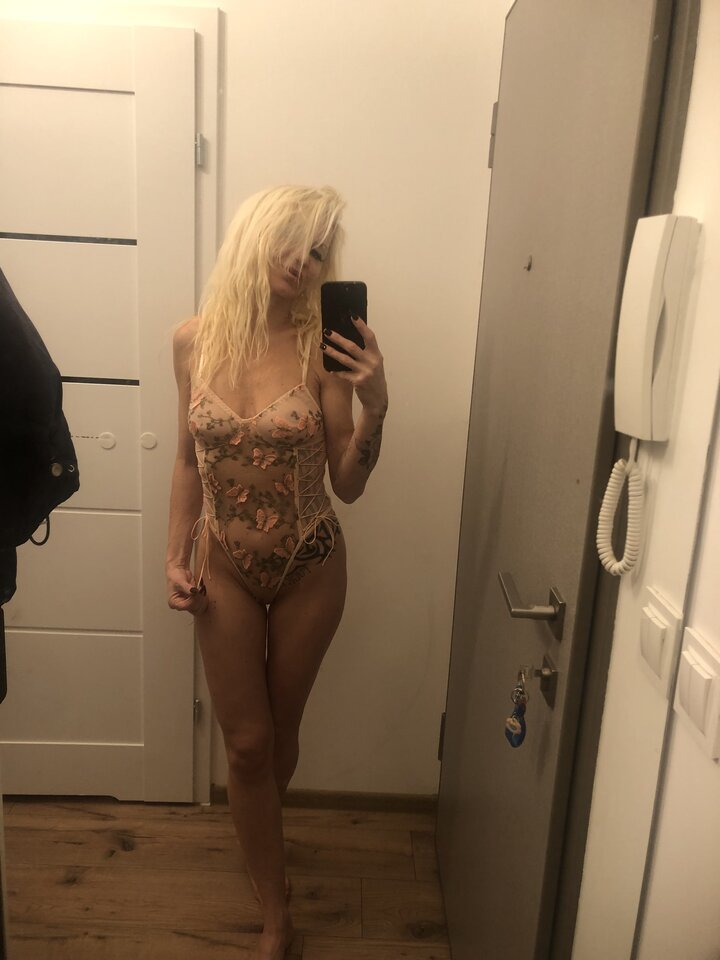 IMG_0663.jpeg - AM_Fantasy_Wlkp