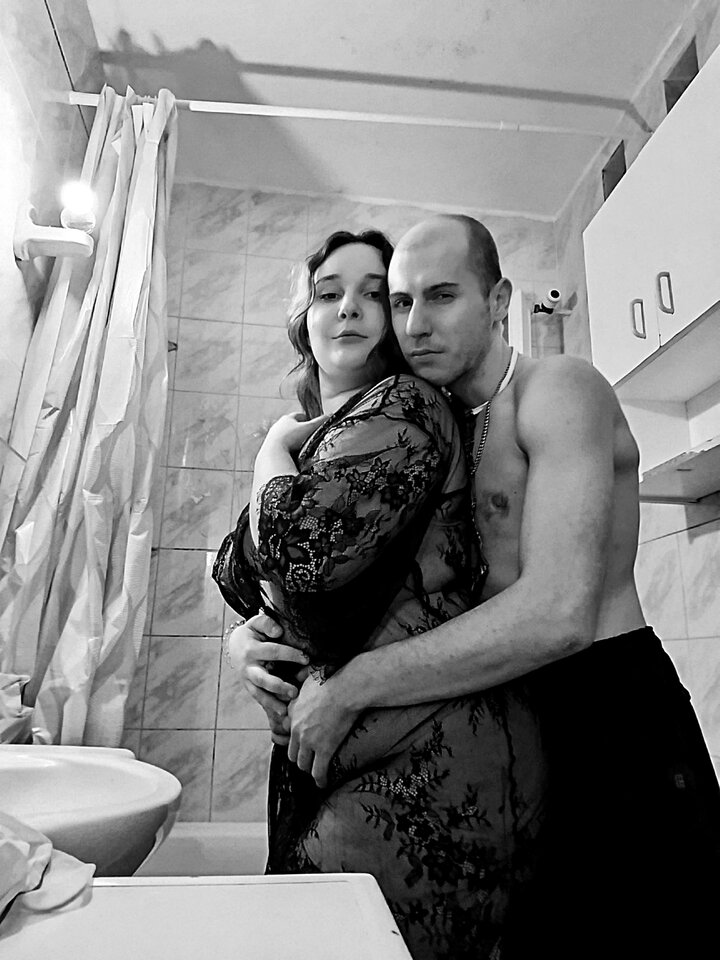 1000001074.jpg - HotBiSexParka