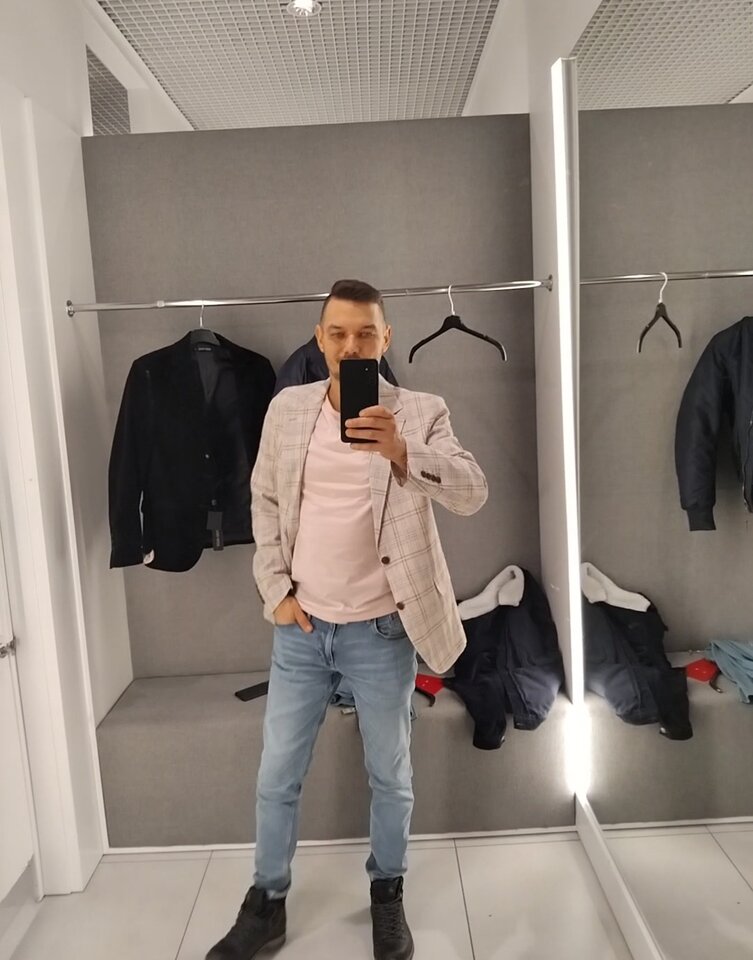 Screenshot_20260121_015341_Video Player.jpg - Playx1988