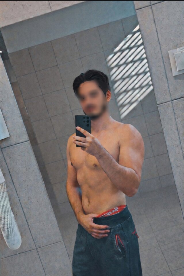 1000032429.jpg - Vaderrn