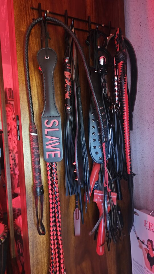 20241103_120711.jpg - Kink_Wink