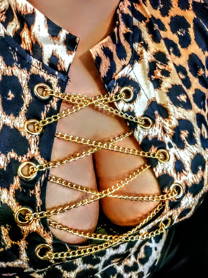 IMG_20260124_203313784_HDR~2.jpg - HotWife69Cuckold