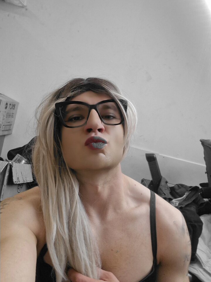 20251122_083424.jpg - SexWorkerkaTS