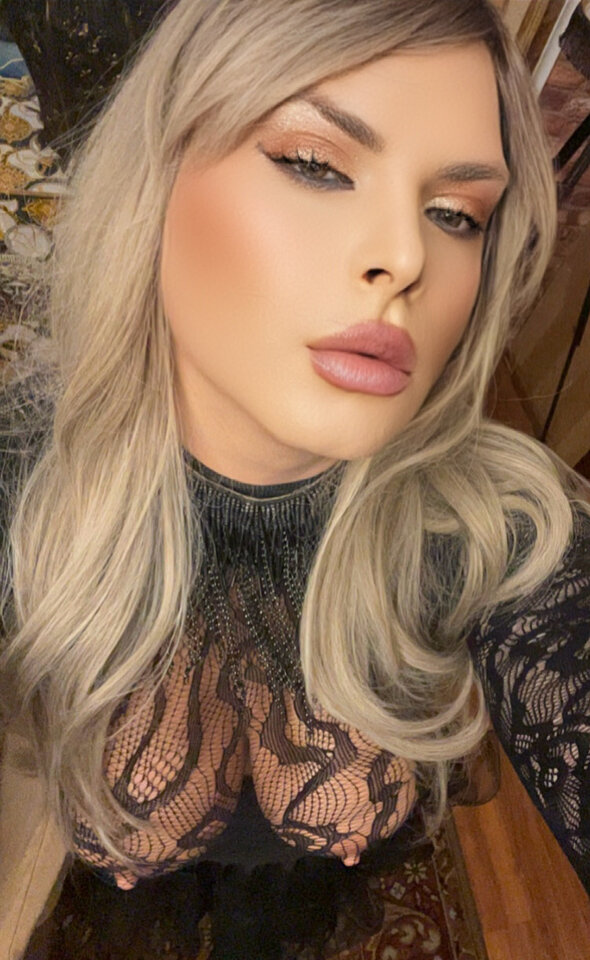 copy_4EE10560-2E2E-44DB-95D4-B64886E74C2F.jpeg - Samannthanight