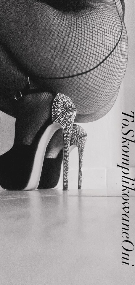 Prezent 💝 🎁 - ToSkomplikowaneOni