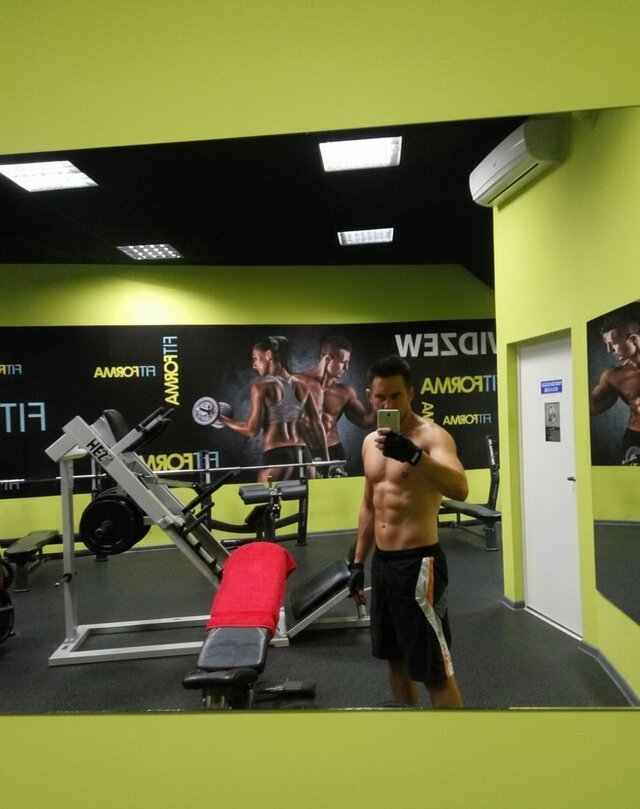 Adiii82